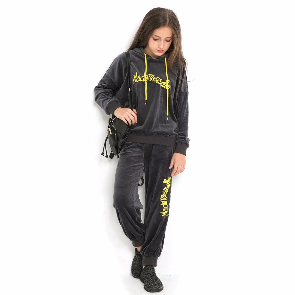 

Girls sportwear set autumn winter outfit teen sports tops + pants 2pcs embroidered solid color hooded for 6 8 10 12 14 years