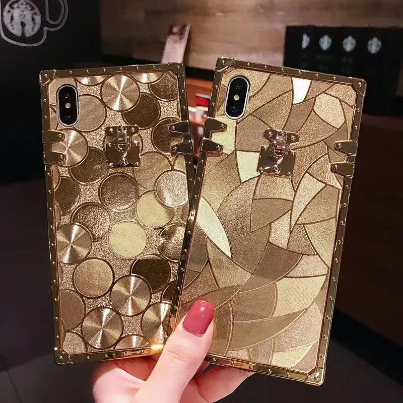 

Luxury Fashion Rivet Square Box Design Bling Gold Foil Vintage Pattern Glitter Case Cover For iPhone XS Max XR X 8 7 6 6S Plus