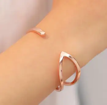 

618 Modern Exquisite Hollow Minimalist Chic Joker Multielement Bracelet Adjustable Opening Bangle Bijoux Jewelry Gift B3114