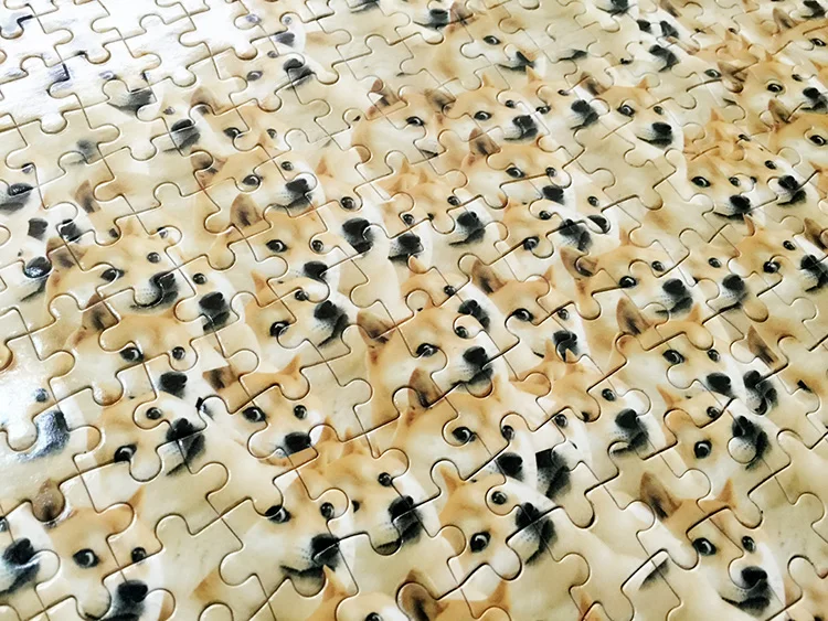 Doge 하나님 성가신 개 퍼즐 성인 심장 질환의 나무의 1000 조각 정신 장례식 스프레이 오염 erhu 계란