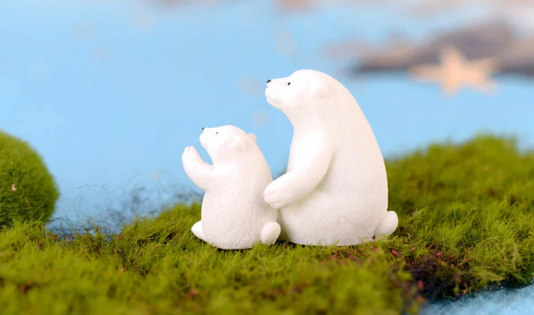 BAIUFOR Animal Miniatures Polar Bear White Lovely Mother Bear Keychain Material Terrarium Figurines DIY Fairy Garden Decor