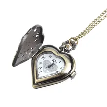 Aleación De Bronce Retro Ahueca Hacia Fuera el Corazón Collar Reloj de Bolsillo de Regalo de Navidad de Alta Calidad Relogio Feminino Horas relojes mujer Reloj