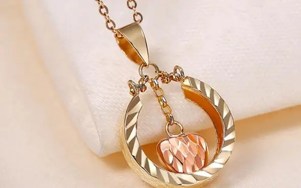

18K gold color gold pendant double-sided 3D love necklace pendant female models AU750
