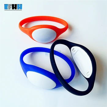 

125KHZ TK4100/EM4100 RFID Bracelet Silicone Wristband Watch ID Card Read Only For Sauna Swing poor Baths in Access Control Card