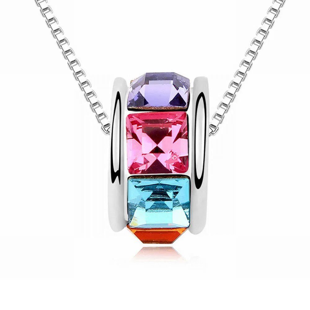 

2016 Christmas gift Hot Sale Romantic Quality Pendant Geometric Necklaces Crystals from Swarovski wholesale