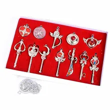 12Pcs Pendant + 1 chain necklace set Bag accessories New Sailor Moon Cosplay Necklace 12Pcs Pendant + 1 chain necklace set Bag accessories New Sailor Moon Cosplay Necklace