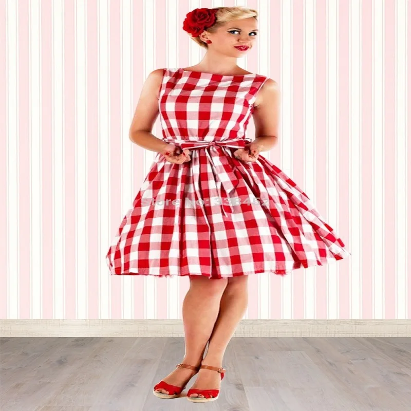 Red checkered vintage outfits for women photos today