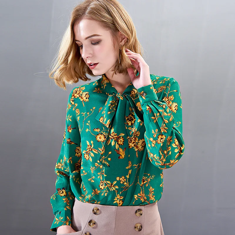 

2019 Spring Women's New Green Color Luxury Real Silk Blouse Women OFFICE LADY Elegant Shirts with Bowtie Printing Tops