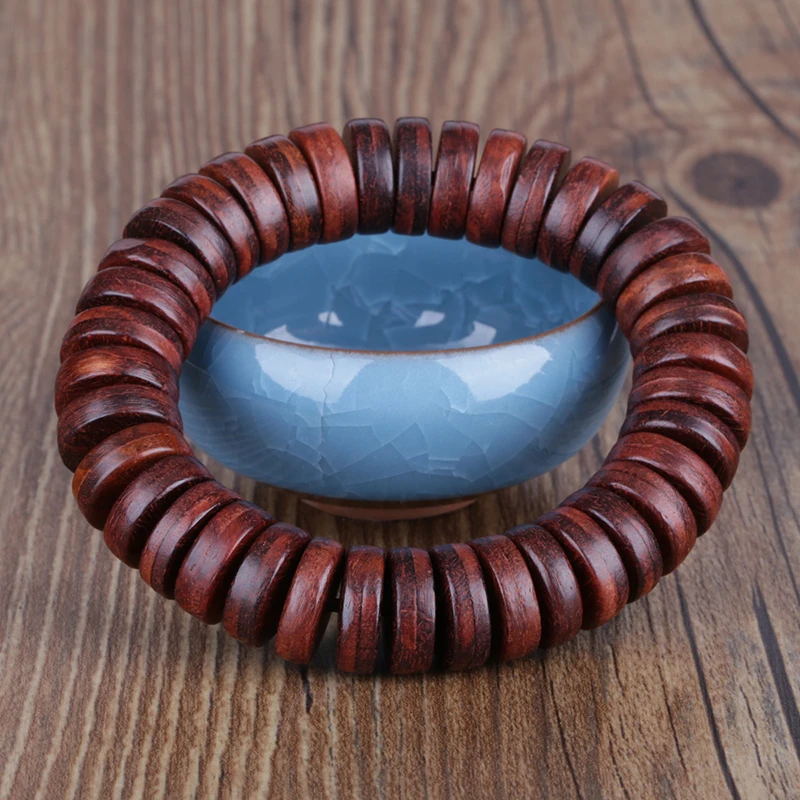 Плоские монета натуральный темно-красный коричневый сандаловое дерево сандалии круглый деревянный буддизм Четки Молитва бусины браслет для мужчин