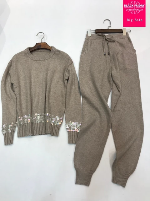 Best Offers Winter Woolen + Cashmere Knitted warm Suit sequined Velvet Sweater + Mink Cashmere Trousers Leisure Two-piece suits wq101 Best Offers Winter Woolen + Cashmere Knitted warm Suit sequined Velvet Sweater + Mink Cashmere Trousers Leisure Two-piece suits wq101