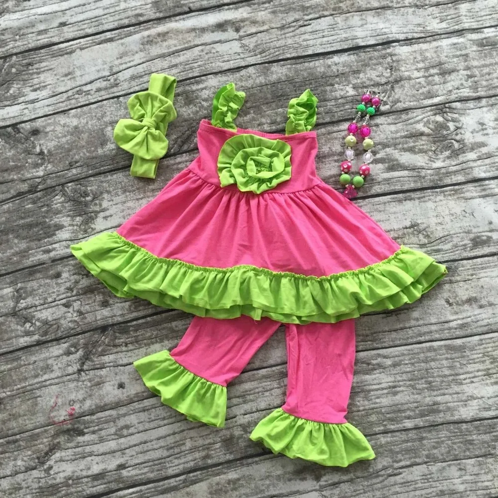 

2016 new girls clothes baby kids summer suit hot pink foral ruffles brace capris boutique with matching bow and necklace set