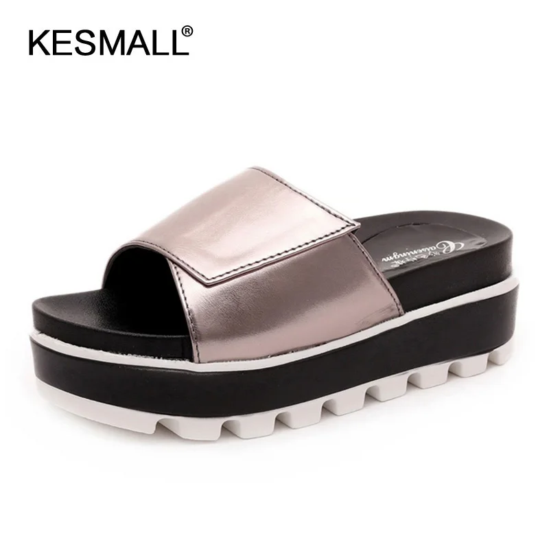 

Women Beach Slippers 2019 Summer Platform Shoes Woman Slip On Wedges Female Casual Sandals Non-slip Sole Ladies Fashion Slides