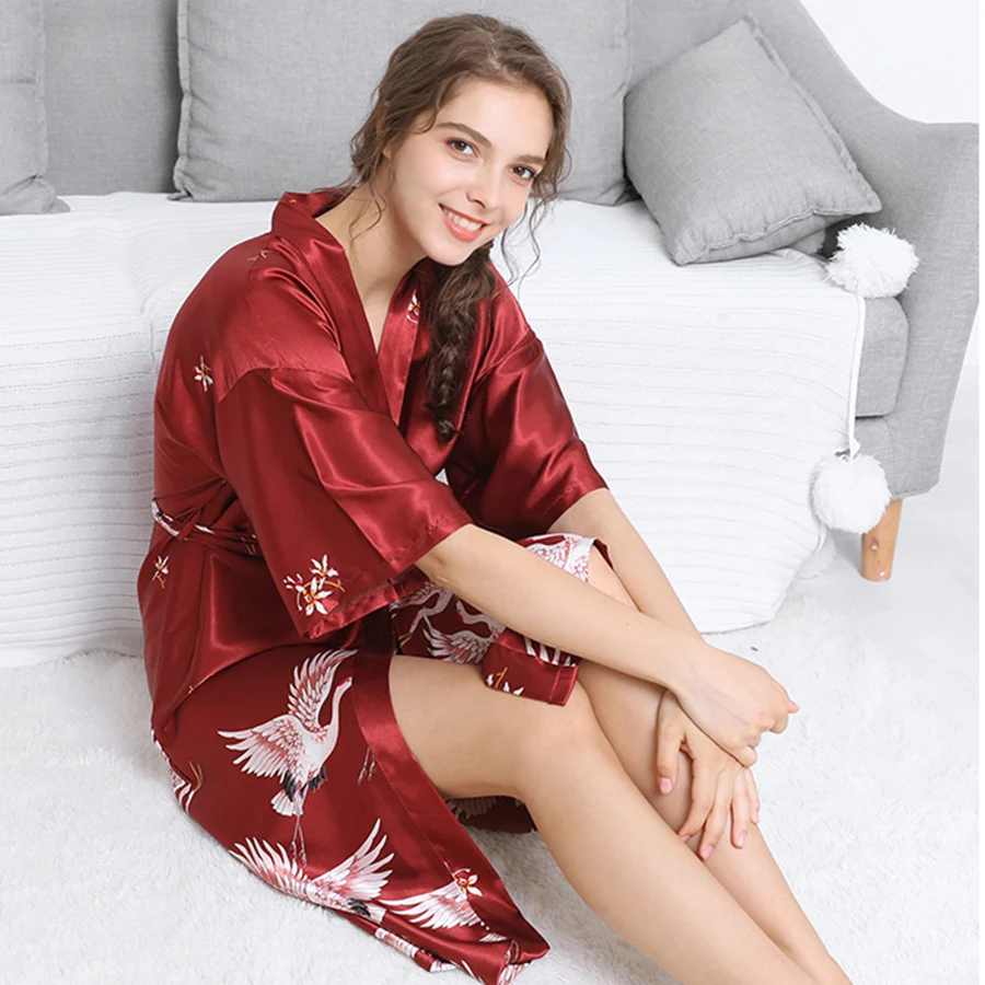 

Lynmiss Sleepwear Robe Female Silk Robes For Women Bathrobe Female Dressing Gown Women's Nightgown Sexy Robe Satin Terry