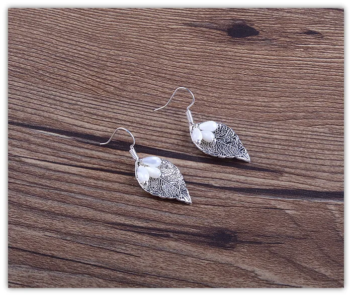 Маленькие пресноводные металлические оболочки листья Корейский темперамент Модные женские длинные милые универсальные серьги аксессуары