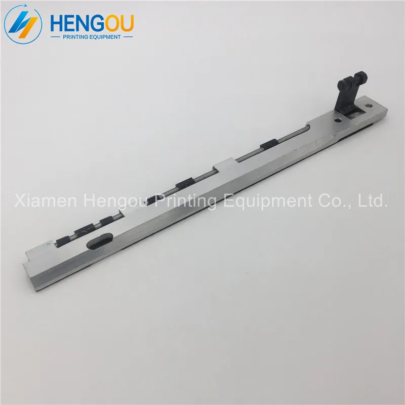 

2 pieces good quality T-1304F Gripper Bar for windmill machine Length=353mm 10*15 offset printer parts