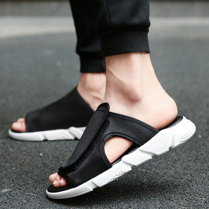 

2019 Summer Men Shoes Sandals High Quality Brand Shoes Beach Men Sandals Men Causal Shoes Fashion Outdoor Sandals Big Size