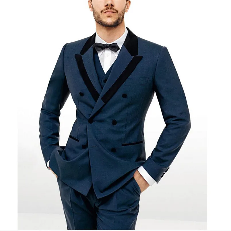 костюм с бабочкой мужской. мужчина в костюме. смокинг черный. мужчина в смокинге. костюм с бабочкой мужской.