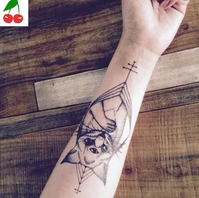 1816 Tatouage De Bras De Fleur De Simulation Imperméable De Modèle Géométrique De Chat De Trois Yeux In Tatouages éphémères From Beauté Santé On