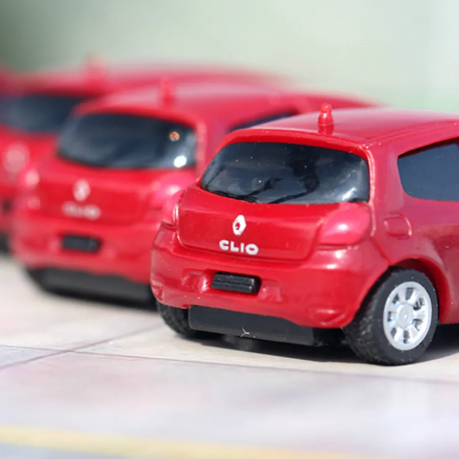 1/87 пластиковые модели красного цвета масштаб автомобиля в архитектурной модели здания Хо поезд макет