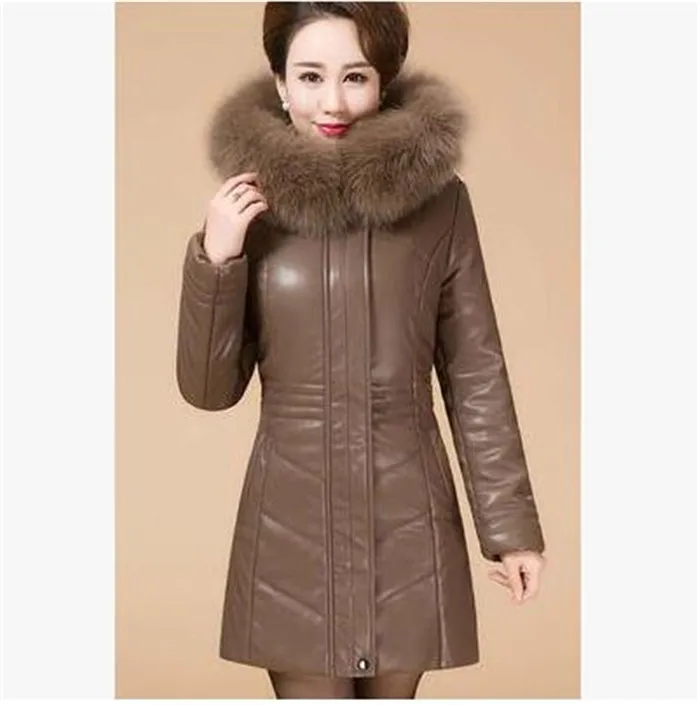 Осень Зима Новая утолщенная кожаная куртка женская куртка кожаная парка для женщин среднего возраста тонкое пальто с капюшоном размера плюс Модная парка - Цвет: Light brown