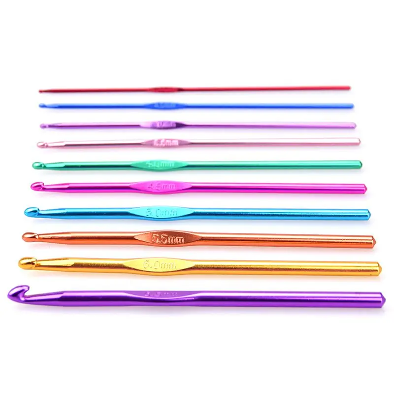 Set of 22 Aluminium Crochet Hooks for Knitting Crafts with Case