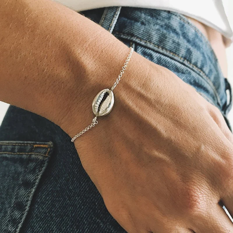 

High Quality Bohemian Beach Cowrie Shell Charm Adjustable Bracelet for Women Gold Alloy Chain Bracelets Boho Jewelry Accessories