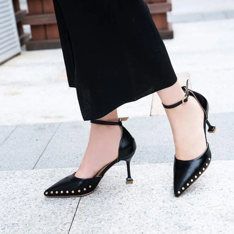

Dress Thin High Heels Sandals Shoes For Mature Women Ladies Pointed Toe Leather Rivet Design Sandals Non-slip Shoes Summer Wear