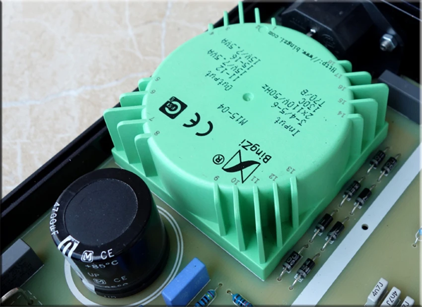 Аудио можно настроить двухполосный динамик DSP активный кроссовер с делителем