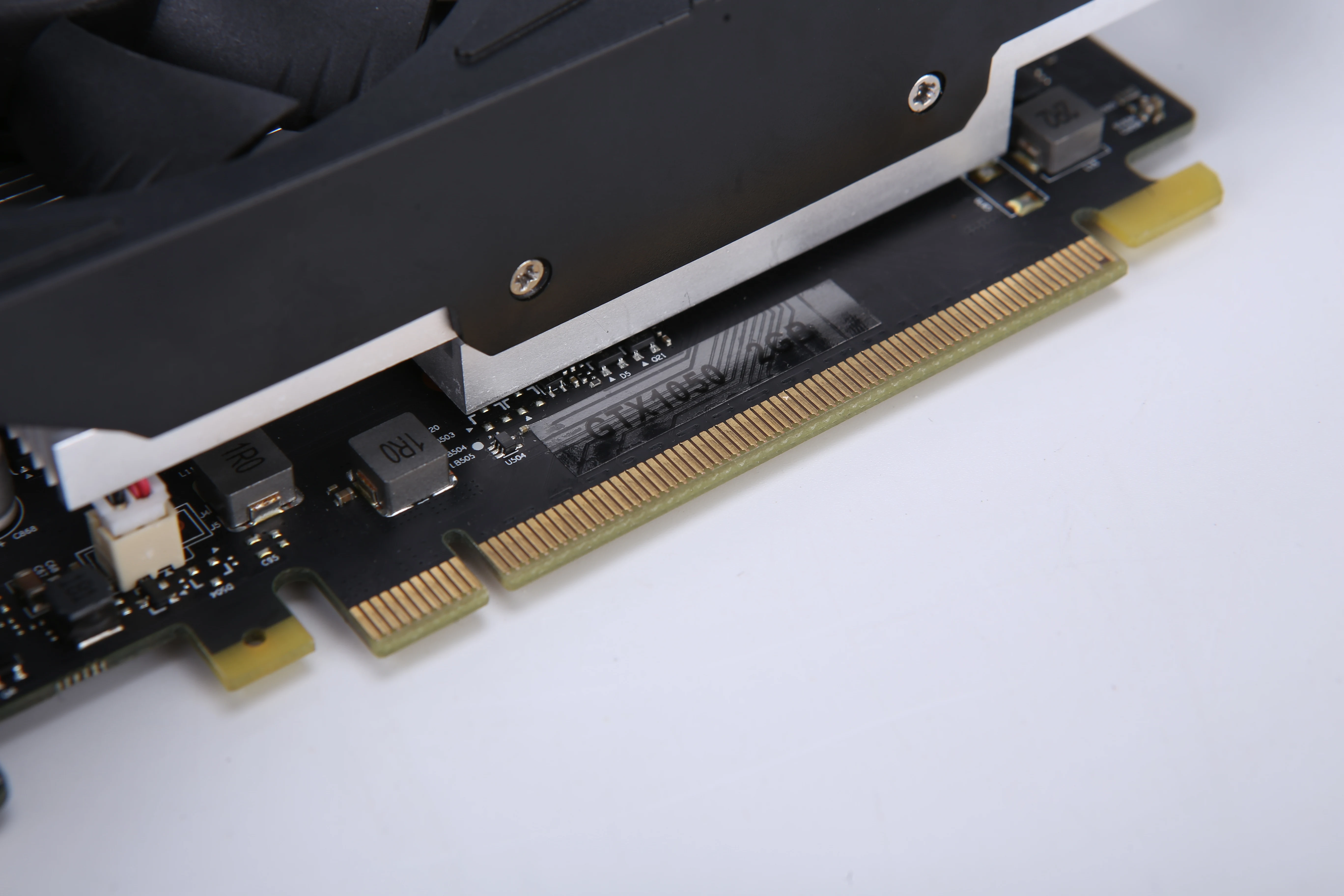 Tarjeta de vídeo GTX1050 para NVIDIA GeForce GTX 1050 2 GB GDDR5 128Bit Gaming Video tarjetas gráficas escritorio ordenador añadir tarjetas