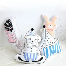 Милый мультфильм рисунок перо цветок Подушка с кроликом плюша украшение в детскую комнату Ins подушки простая подушка для девочек на день рождения