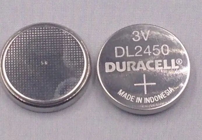 

2PCS Made in Indonesia DL2450 3v Med button battery for car remote control CR2450