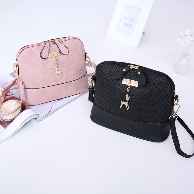 HOT SALE!2019 Women Messenger Bags Fashion Mini Bag With Deer Toy Shell Shape Bag Women Shoulder Bags handbag