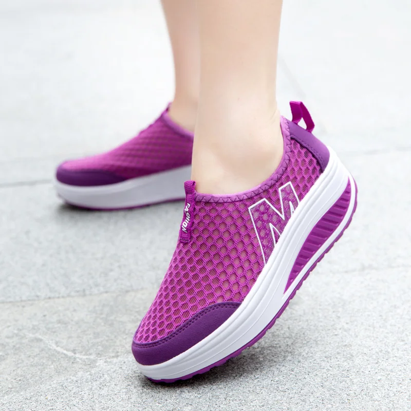 ZHENZU Women Sport Shoes Summer Breathable Brand Sneakers Outdoor Mesh