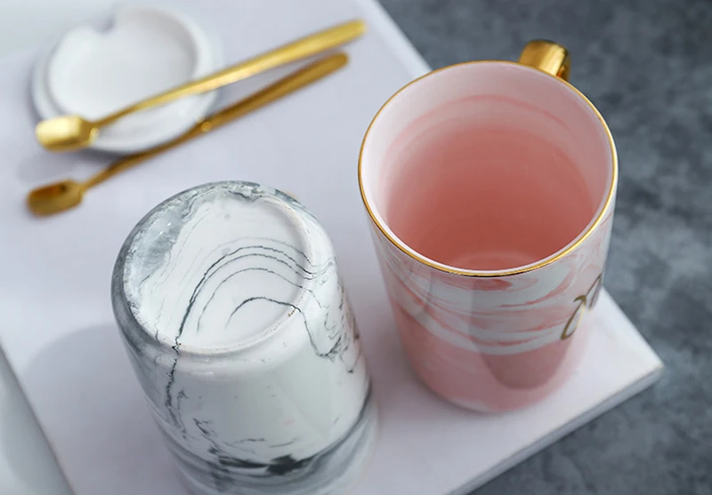 Высококачественная чашка из твердого английского фарфора, серая, розовая, цветная, Mr Mrs, дорожная кружка с белым узором, золотая ручка, чай, молочные чашки, мраморные кружки с зерном