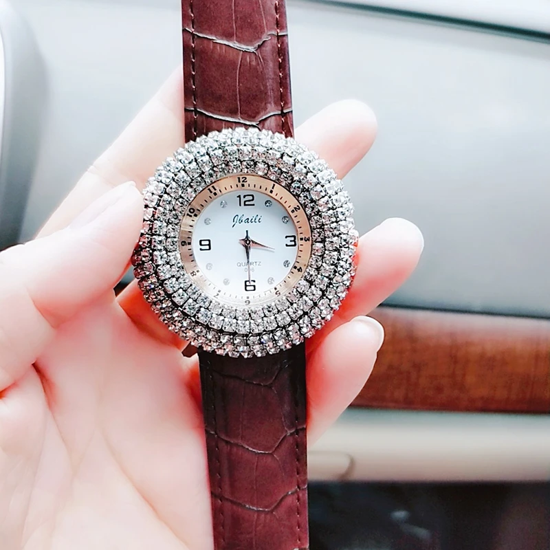 

2019 Brand Quartz Lady Watch Rhinestone Women's Watch Genuine Leather Upscale Woman Watch Large Dial Luxury Gift Wristwatches