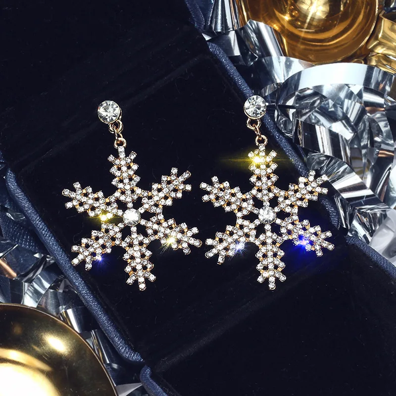 

Shiny Side New Fashion Brand Jewelry Elegant Delicate snowflake with crystal earrings luxury Simple and stylish for woman
