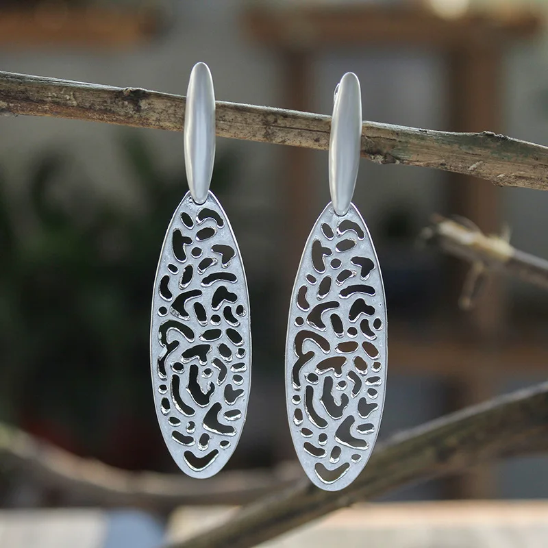 

2018 New Arrival Geometric Oval Silver Filigree Earrings for Women Fashion Jewelry Statement Korean Long Earrings Wholesale