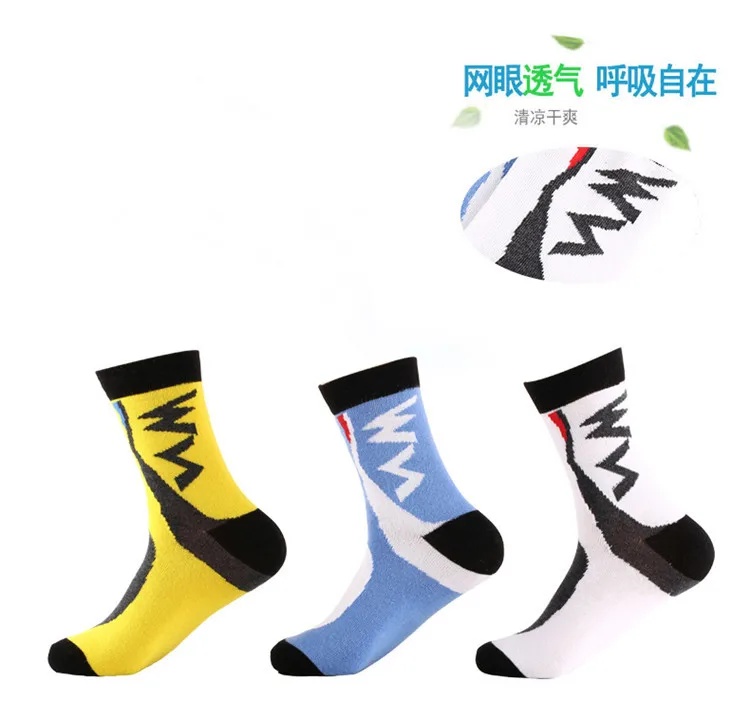 3072311791_136632170