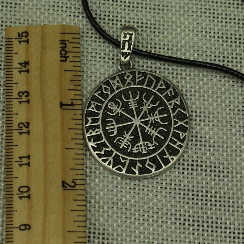 Lanseis10pc valknut odin's رمز قلادة قلادة فايكنغ نورس الروني الرونية vegvisir البوصلة قلادة التنين الروح المجوهرات Lanseis10pc valknut odin's رمز قلادة قلادة فايكنغ نورس الروني الرونية vegvisir البوصلة قلادة التنين الروح المجوهرات