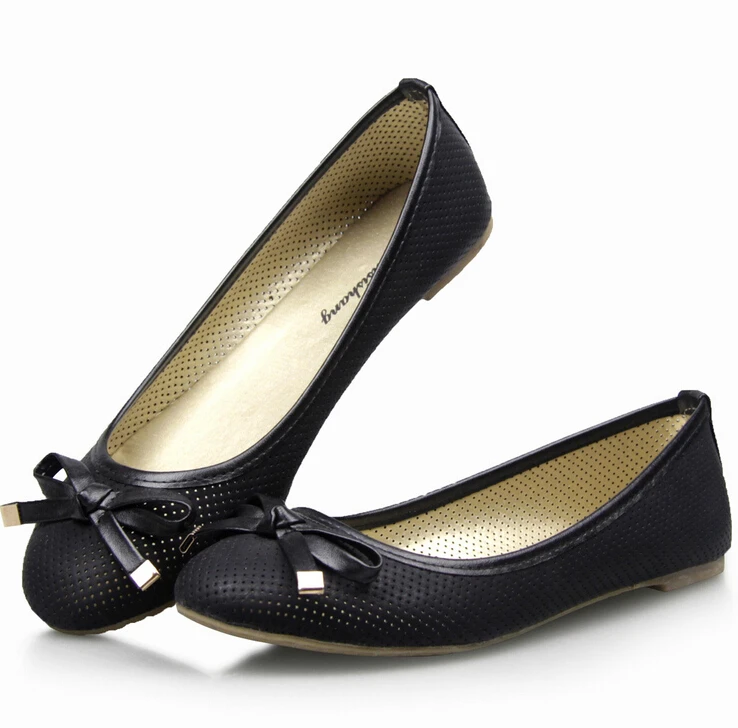 cut shoes for girls black