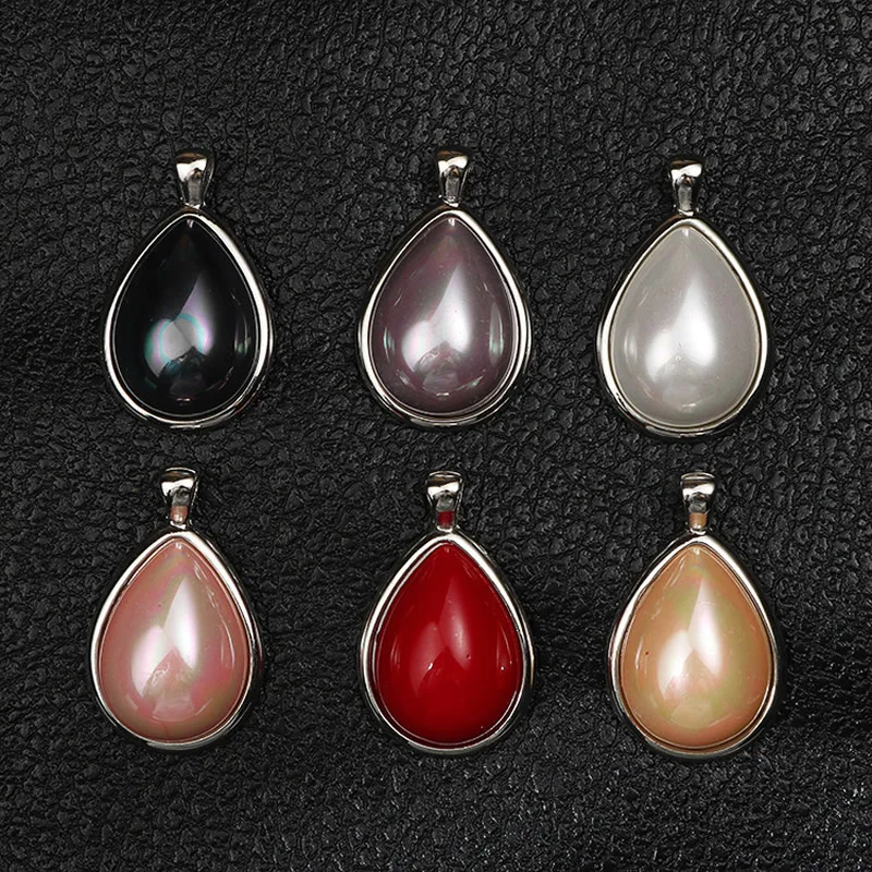 

New Hollow Flower Waterdrop Mother of Pearl Shell Pendants Women's Jewelry Rainbow Plated South Sea Shell Pendant for Necklaces