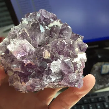 

353g Natural Purple Color Crystal Specimen Amethyst Cluster Min Size Best-Selling