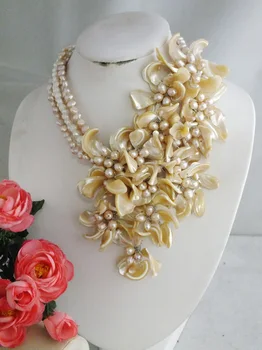 

Free Shipping !!!A-3883 Charming Natural Shell Flower Necklace For 2017 Fashion Design