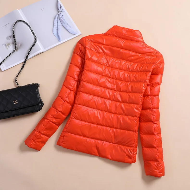 Winter Women Ultra Light Down Jacket 90% Duck Down  Jackets Long Sleeve Warm Slim Coat Parka Female Solid Portabl Outwear D185