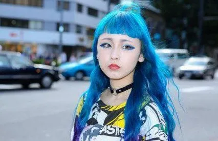 2581981312_1698660574