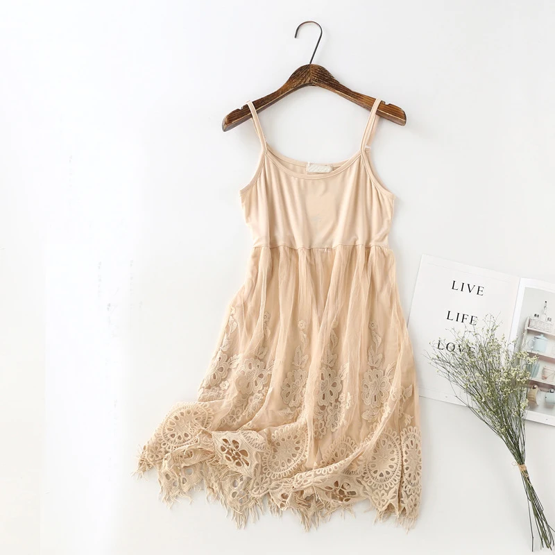 

New Women Sexy Spaghetti Strap Mesh Dress Spring Summer Vintage Gauze Lace Embroidery Dress Basic Sundress Party Vestidos SF680