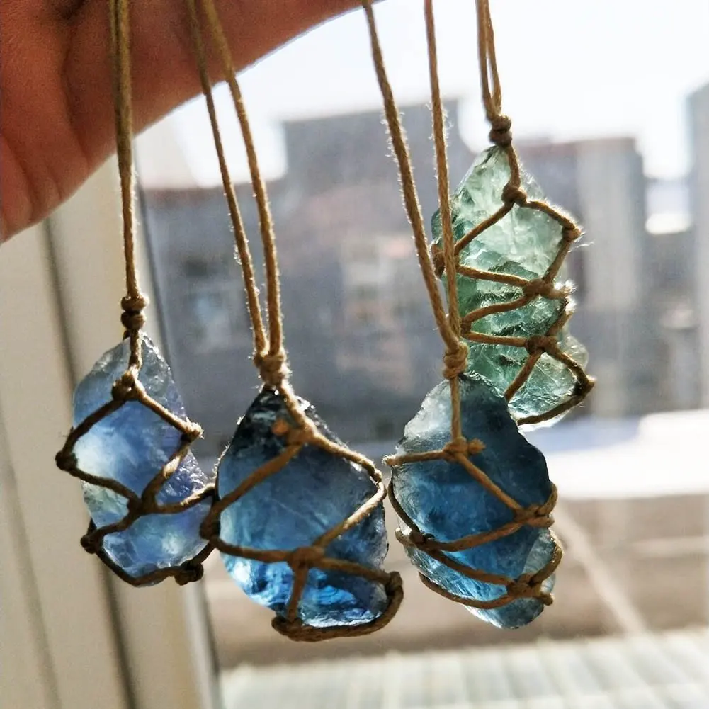 

Natural Raw Blue-green Fluorite Crystal Pendant Necklace Reiki Chakra Healing Pendant Treatment Stone With Hand-woven Rope