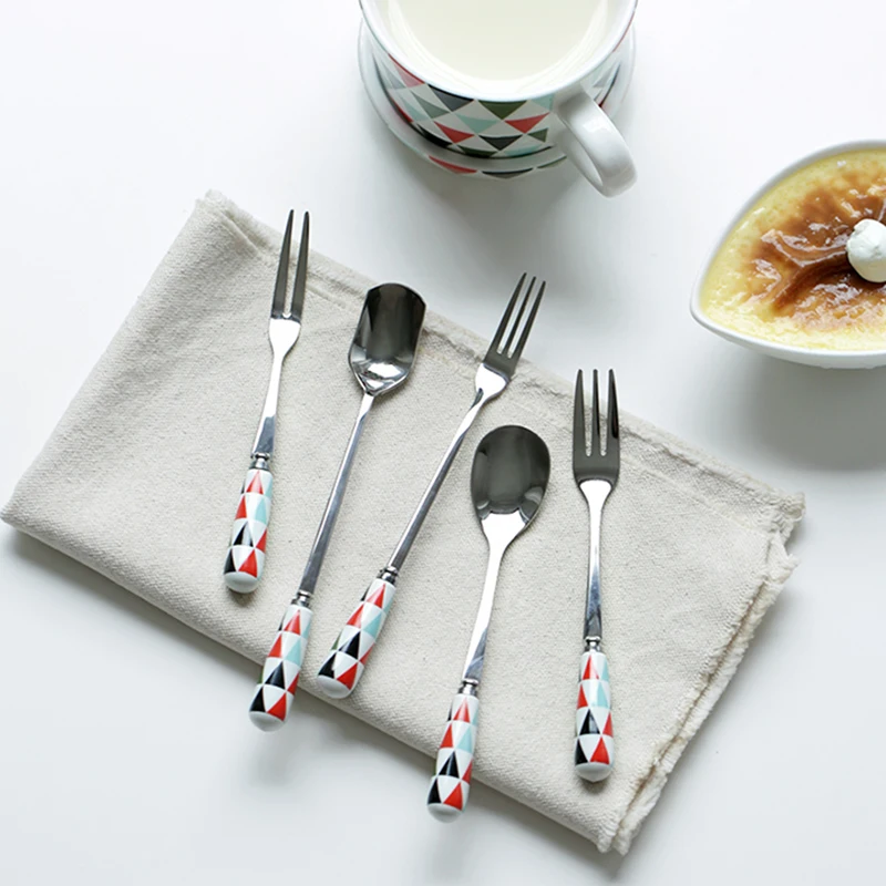 5 pcs/set Cybil Triangles Stainless Steel Flatware Set with Ceramic Handle Cutlery for Tea, Milk