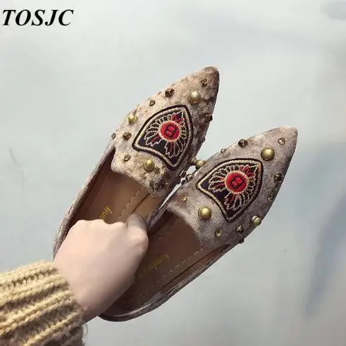 

TOSJC Woman Light Weight Fashion Casual Loafer Shoes Lady Outdoor Flat Shoes Point Toe Casual Footwear For Lady 10
