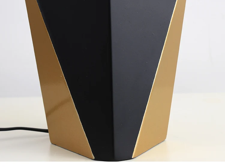Table Lamp LED Bedroom Living Room Geometric Irregularity Desk Lamp Bedside Lamp Metal Table Light Home Abajur Lamparas De